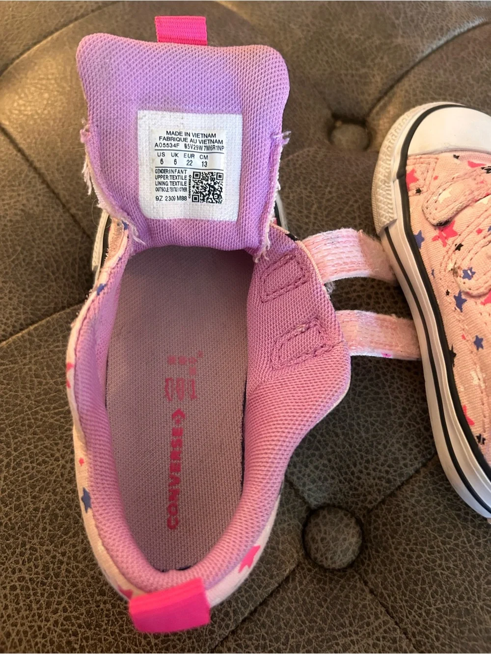 Converse Kids Pink Star Velcro Sneakers